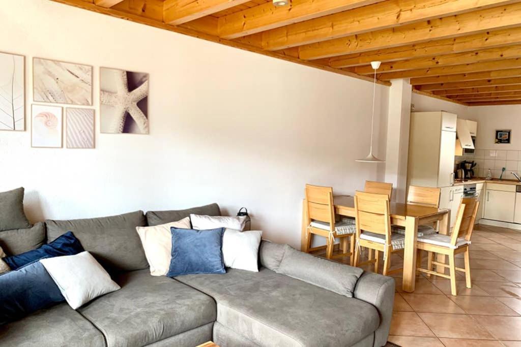 Ferienhaus Mit Bootssteg Am See In Rheinsberg Ngoại thất bức ảnh