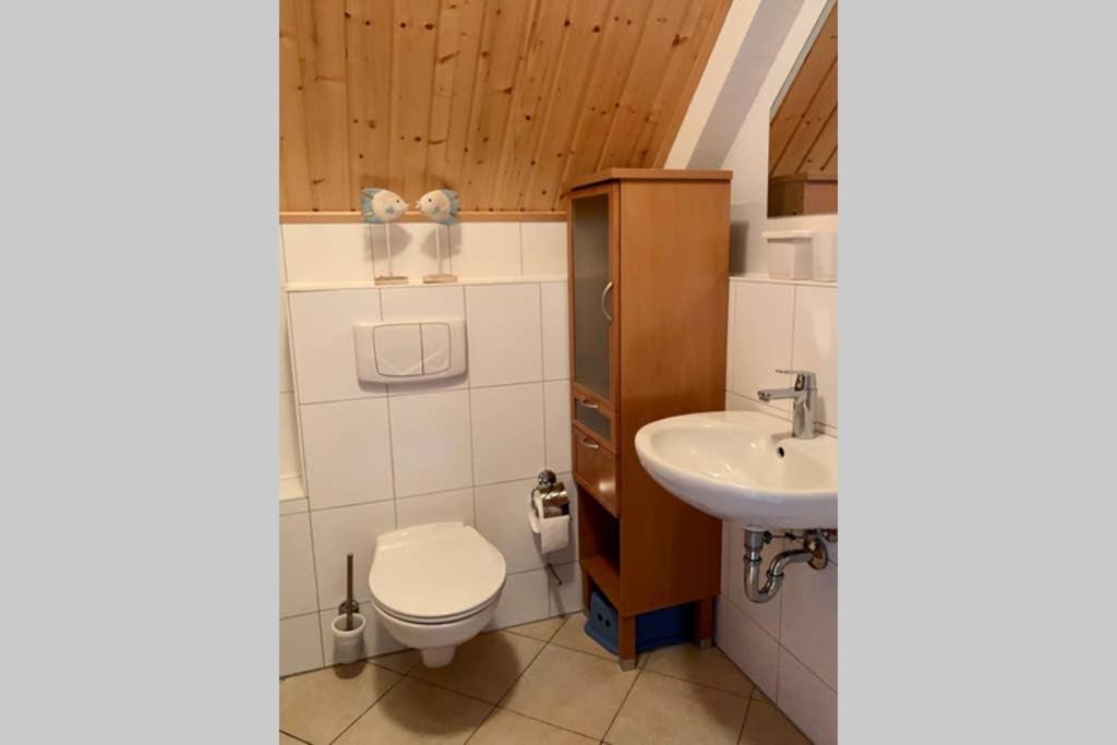 Ferienhaus Mit Bootssteg Am See In Rheinsberg Ngoại thất bức ảnh