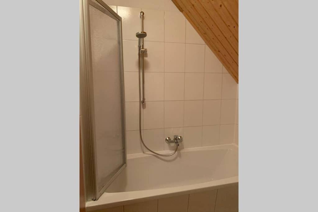 Ferienhaus Mit Bootssteg Am See In Rheinsberg Ngoại thất bức ảnh
