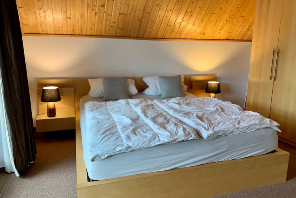 Ferienhaus Mit Bootssteg Am See In Rheinsberg Ngoại thất bức ảnh